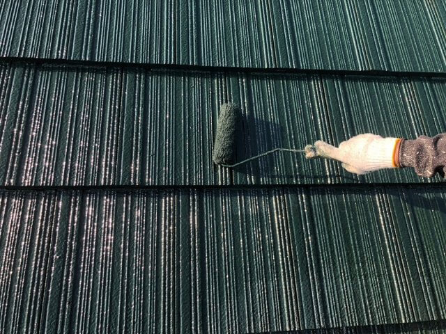 太田市 屋根塗装工事 屋根上塗り2回目 お客様の声 ミヤケン